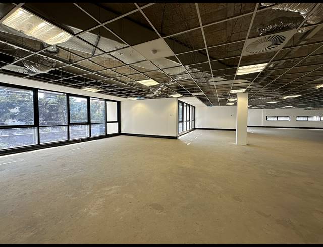 740M² OFFICE TO LET IN SANDTON CENTRAL